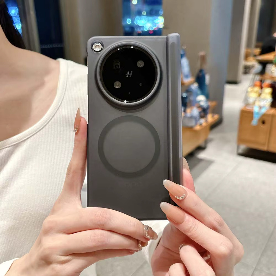 Ultradünne magnetische Scharnier-Schutzhülle für Oppo Find N6, kompatibel mit MagSafe, mattierte transparente Hartschale aus PC, faltbare Handyhülle in Schwarz - Bild 2