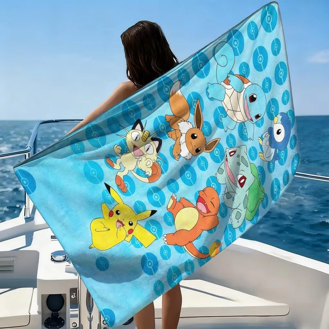 Sandfreies Mikrofaser-Strandtuch von Potdemiel mit Pikachu & Friends Motiv in Multicolour - Bild 1