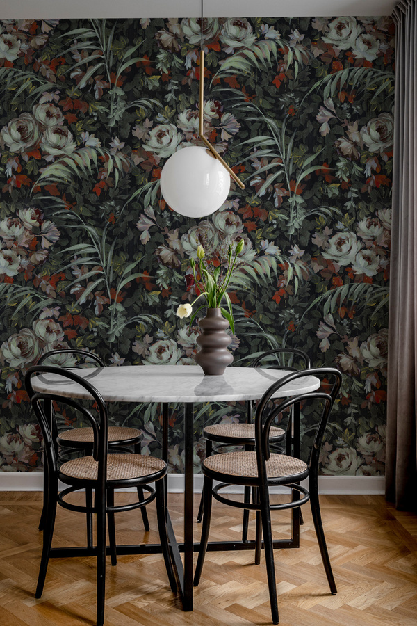 Rebel Walls Mural Dazzling Foliage Lush Wandtattoo in Grün, Rot und Multicolour im Vintage-Floral-Stil - Bild 3