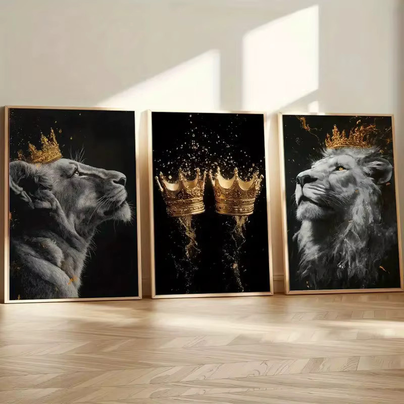 Potdemiel Leinwand-Wandkunst Set mit goldener Krone und Löwe, modernes Tiergemälde in Gold für deine Heimdekoration, 3er-Set - Bild 2