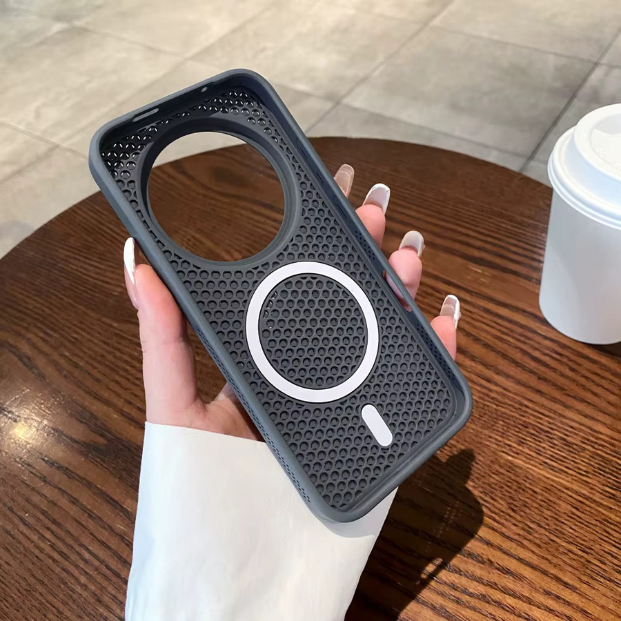 Atmungsaktive Mesh Handyhülle für Honor Magic 8 Pro, Magic 7 und 6 Pro mit Magnetischer Magsafe Kühlung in Braun - Bild 3