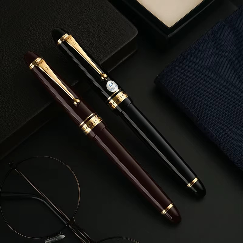 PILOT Custom 743 Füllfederhalter mit 14K Gold Feder in Schwarz - Bild 2