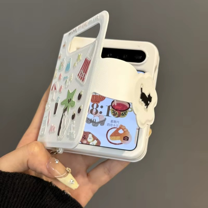 Handyhülle im Buchstil mit Cartoon-Aufklebern aus weißem Leder für Samsung Z Flip 7, Samsung Z Flip 6 und Xiaomi Mix Flip / Mix Flip 2 - Bild 1
