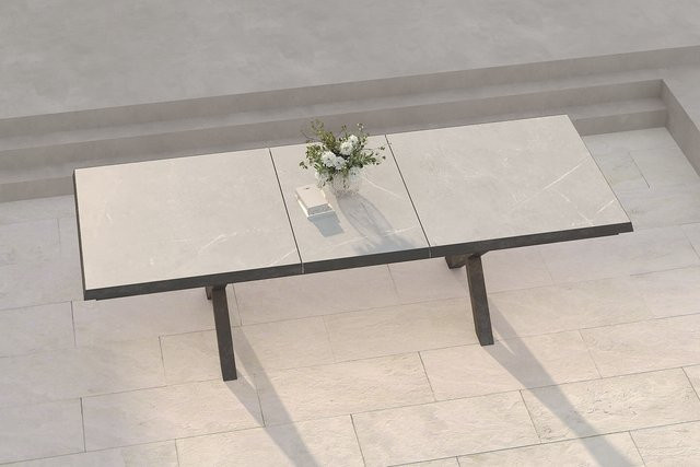 OUTFLEXX Serro Ausziehtisch für Garten und Terrasse, Schwarz/Grau, Aluminium und Steinimitat, B: 100 cm, L: 200-260 cm, modernes X-Gestell - Bild 1
