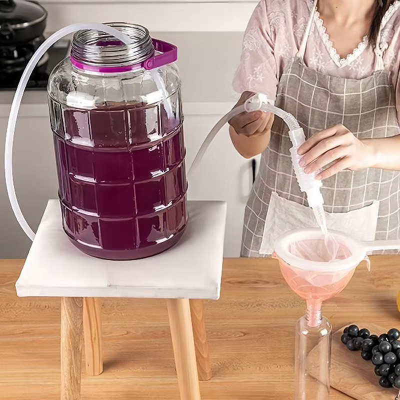 JETTING Brau-Siphon mit Schlauch und Pumpe aus lebensmittelechtem Kunststoff für Wein und Bier, transparent - Bild 2