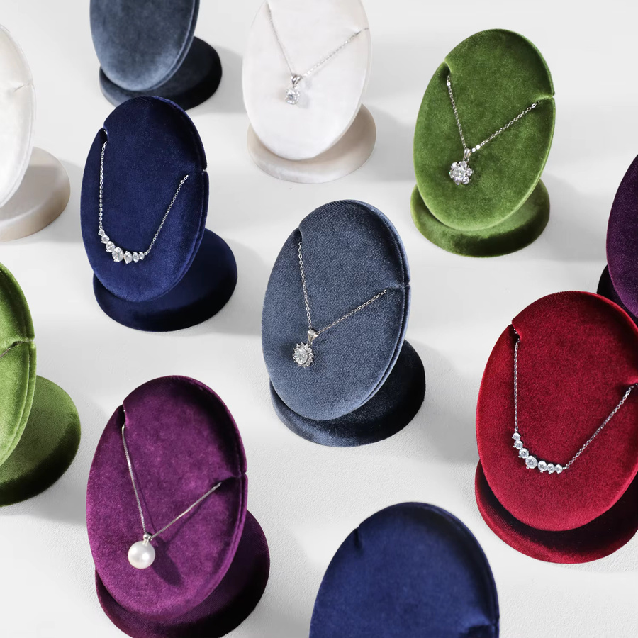 Yinbeini Samt-Halskettenständer Schmuck-Organizer für Anhänger und Halsketten in Grün und Multicolour TB029 - Bild 2