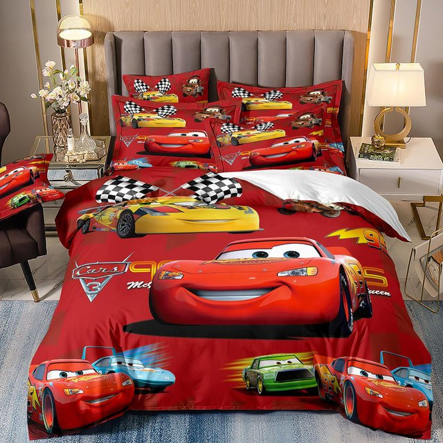 Somelli Bettwäsche-Set mit Lightning McQueen Motiv in Rot, 3-teiliges Set aus Microfaser bestehend aus einem Bettbezug und Kissenbezügen, B/H: 228 x 228 cm - Bild 1