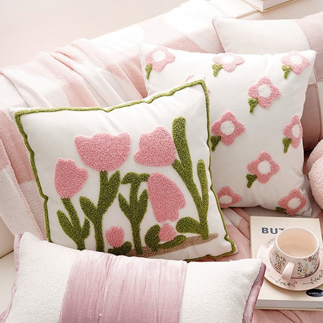 BUYNOW Kissenbezug im französischen Stil mit rosa Blumenstickerei, Farbe: Beige und Rosa, B/T/H: 45 x 45 x 1 cm - Bild 1
