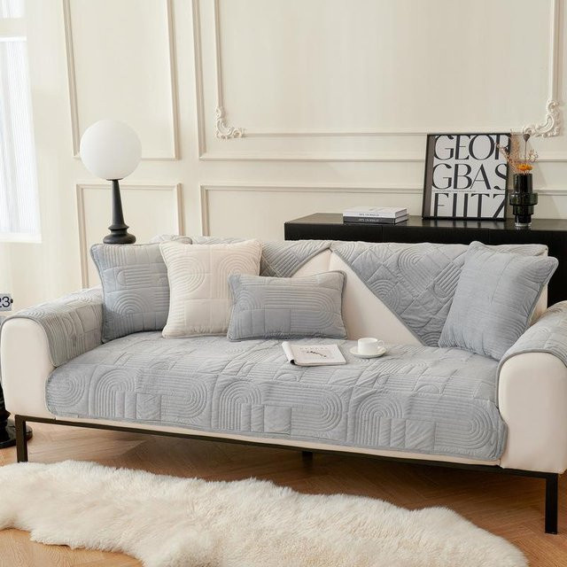 Super Six Plüsch Sofa Kissen mit Stickerei in Grau, 70 x 70 cm - Bild 1