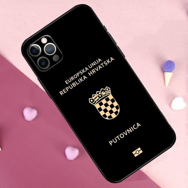 Handyhülle mit Kroatien Flagge für iPhone Modelle von Binchi Health Electronics in Schwarz - Bild 1