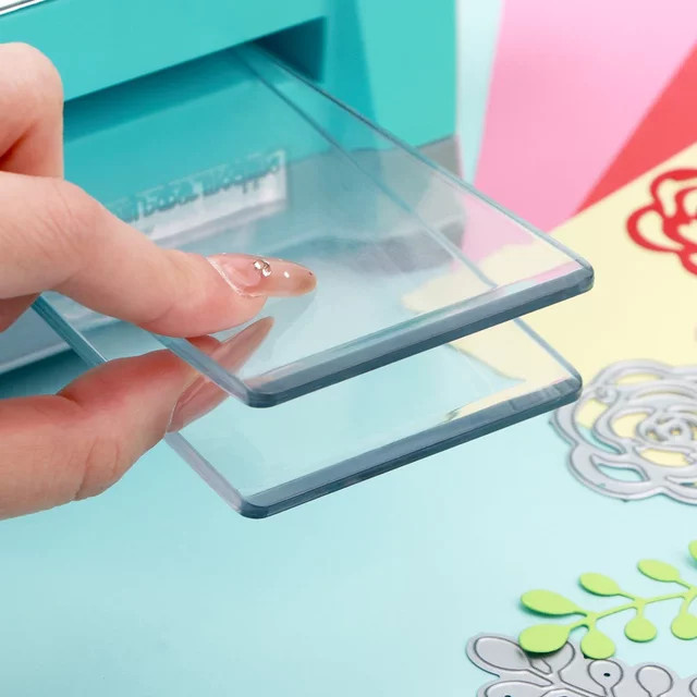 1 Paar Mini-Schneidpads aus transparentem Polycarbonat-Kunststoff für Stanzmaschinen - Bild 1