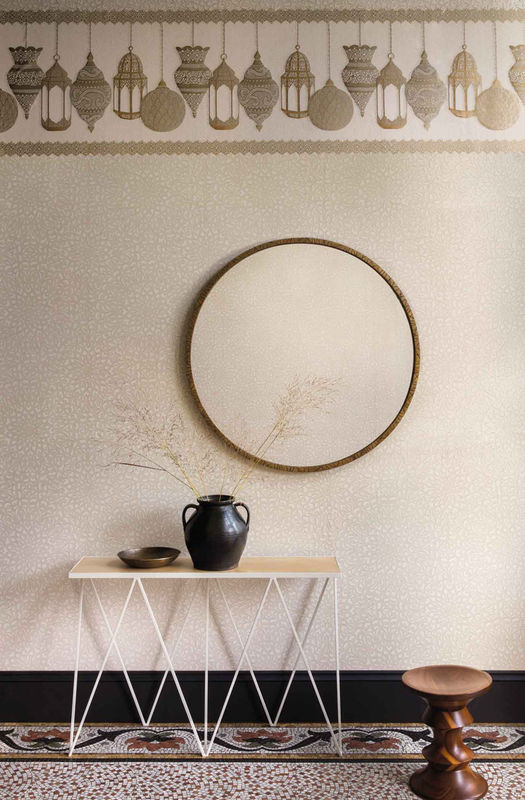 Cole & Son Tapete Medina in Pearl & Parchment mit abstraktem geometrischem Moroccan-Design aus Non-Woven in Beige - Bild 2