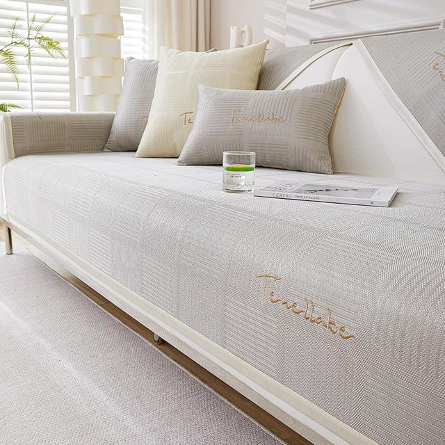 Yupartex Sommer Eis Seide Sofaüberwurf Beige, rutschfeste kühlende Sofamatte aus Polyester, Breite: 90 cm, Tiefe: 210 cm - Bild 1