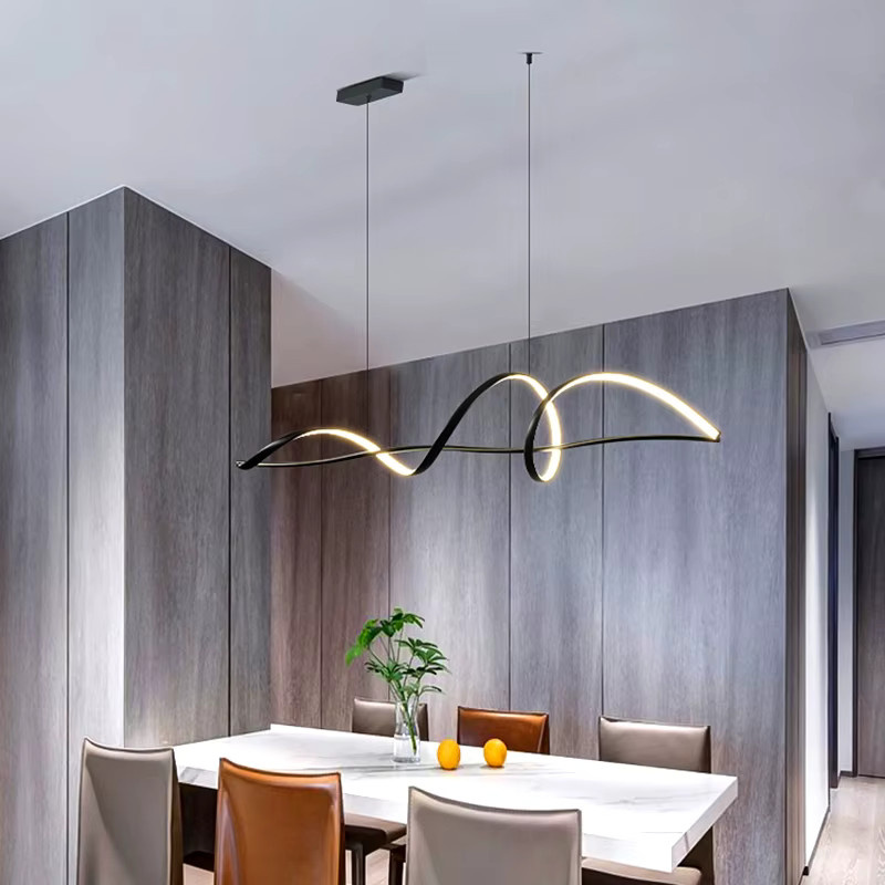Moderne Pendelleuchte von Gbbmade in Schwarz aus Metall für Esszimmer und Wohnzimmer - Bild 2