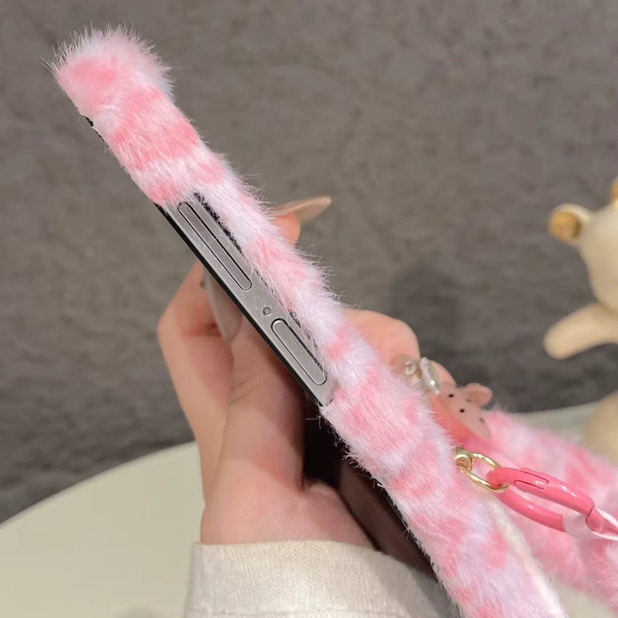 Sanrio Hello Kitty Handyhülle mit Leopardenmuster und flauschigem Handgelenkband für Samsung Galaxy Z Flip und Z Fold Modelle in Pink/Multicolour - Bild 2