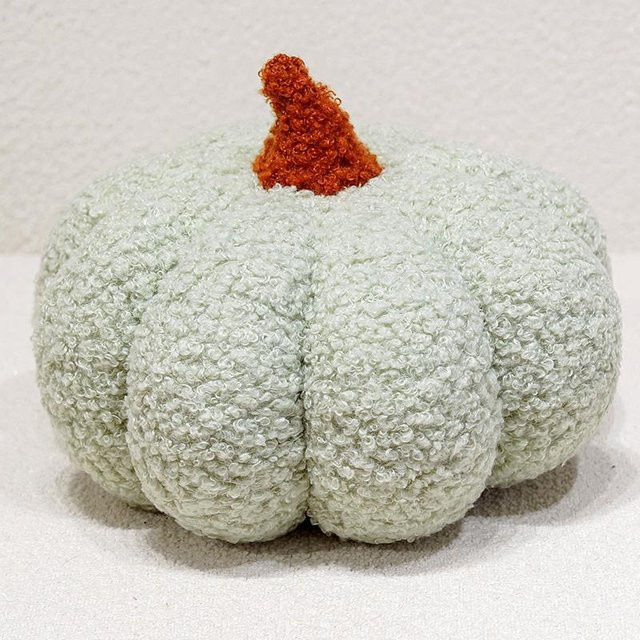 Realistisches Simulationskürbis Plüschkissen von Yiran toy in Grün, Durchmesser: 20 cm - Bild 1