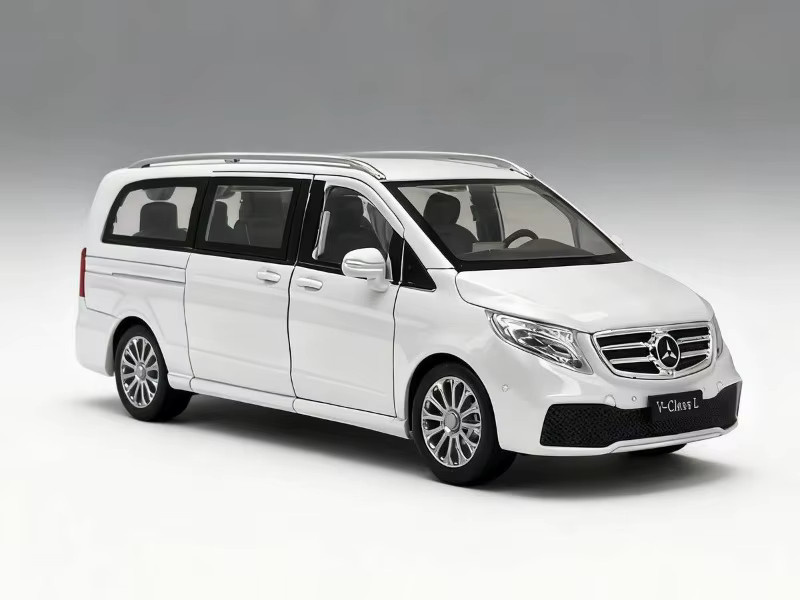 TAKARA TOMY Mercedes-Benz V260 Modell, 1:24, Schwarz/Weiß, Metall - Bild 2