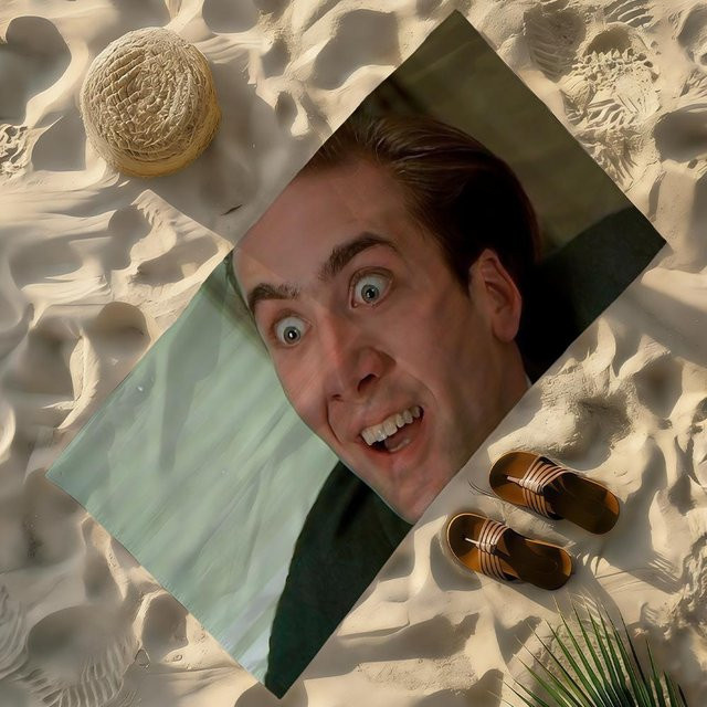 Schnelltrocknendes Strandhandtuch mit N-Nicolas C-Cage Meme Design von JMG Household Supplies, Mehrfarbig, B: 150 cm, H: 180 cm - Bild 1