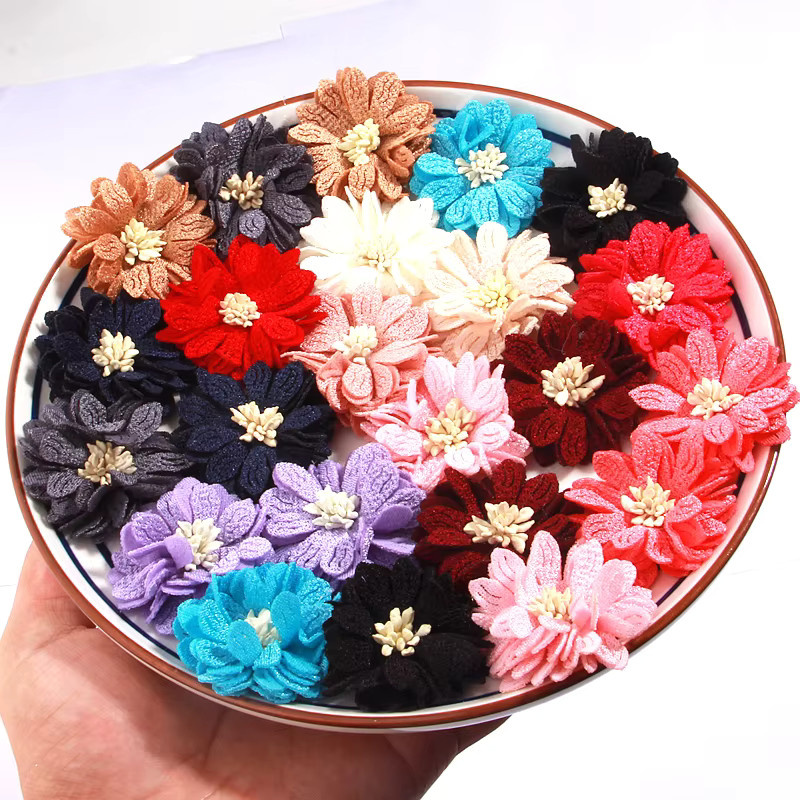 10er Set beige Kunststoff Blumen zur Dekoration von Hochzeitskarten, Kleidung und Hüten, Durchmesser: 4,5 cm - Bild 4