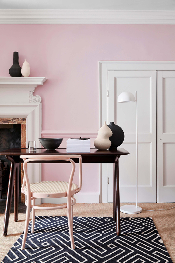 Little Greene Intelligent Matt Emulsion Paint China Clay 1 in Beige und Pink, 10 l - Bild 1