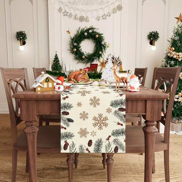 VIKAMA Tischläufer im skandinavischen Stil mit Schneeflocken, Kiefernhöfen und Beeren aus Baumwollleinen für deine Weihnachtsdekoration, B/H: 90 x 33 cm - Bild 1