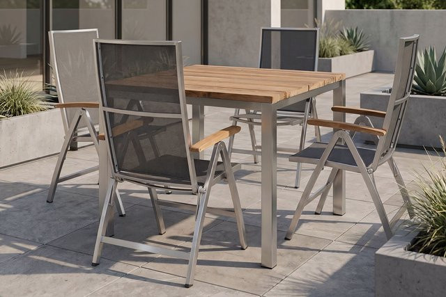 Stern Cardiff Garten-Essgruppe aus Edelstahl und recyceltem Teakholz in Silber/Grau mit Tisch und 4 Klappstühlen, Tisch Breite: 90 cm, Breite: 90 cm - Bild 1