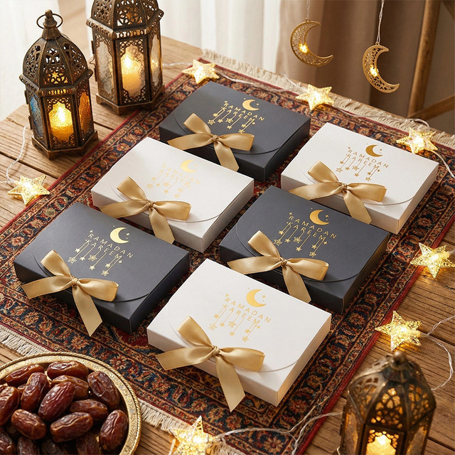 6 Stück Ramadan Mubarak Geschenkboxen in Schwarz mit Mond- und Kameldesign inklusive Band für Eid Al-Fitr Feierlichkeiten - Bild 1