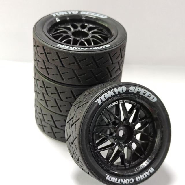 Tamiya Gummireifen mit 12 mm Sechskant, 4-teiliges Set - Bild 1