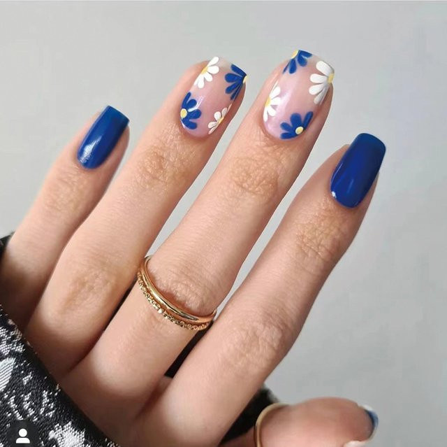 JIASHIXUAN Kunstnägel, Blau-Weiß, Kleine Blumen, 24 Stück, Glänzend - Bild 1