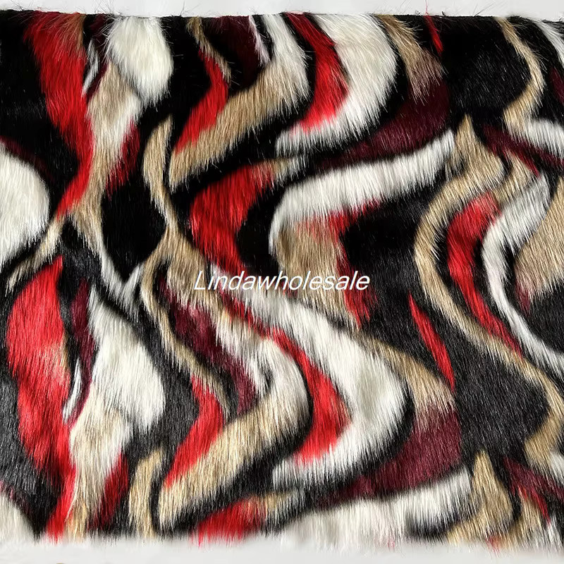 ZHONGYIJIATIMELY Jacquard-Plüschfell in Rot im ethnischen Stil als luxuriöser Fuchspelzimitat-Stoff für Heimtextilien - Bild 4