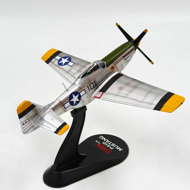 HYINUO P-51D Mustang Flugzeugmodell, 1:72, Metall - Bild 1