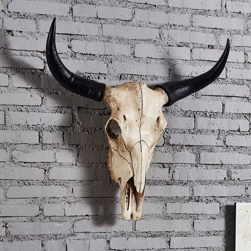 Moquerry Deko-Wandobjekt Bullen-Schädel aus Kunstharz in Beige im rustikalen Design für Halloween und Wohnkultur - Bild 2