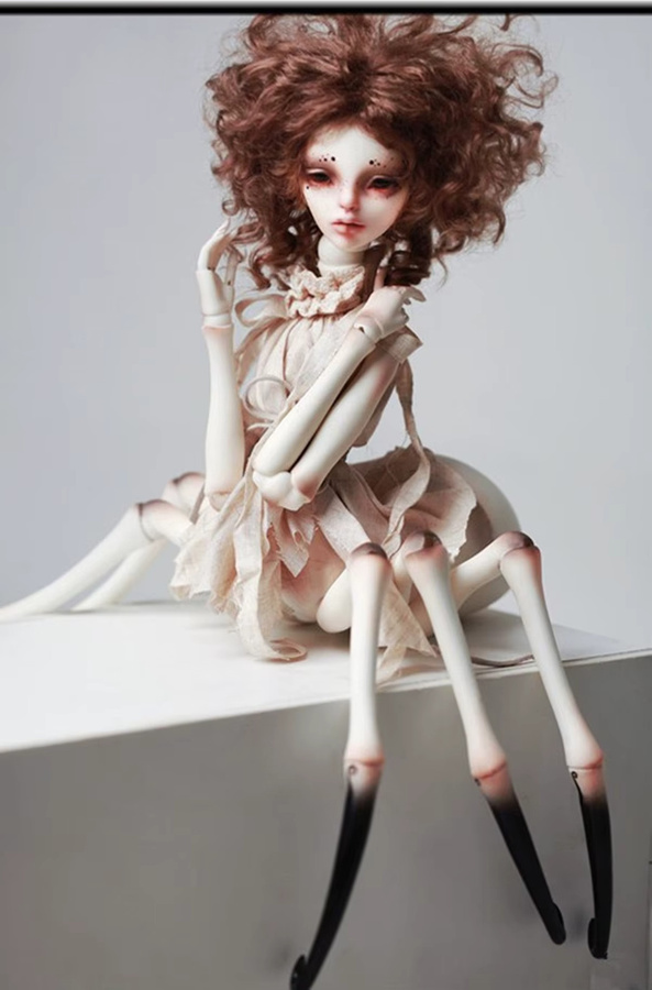 Dollhua Elizabeth Girl Animal Spider BJD/SD 1/4 Puppe aus Resin in Weiß und Bunt/Mehrfarbig - Bild 1
