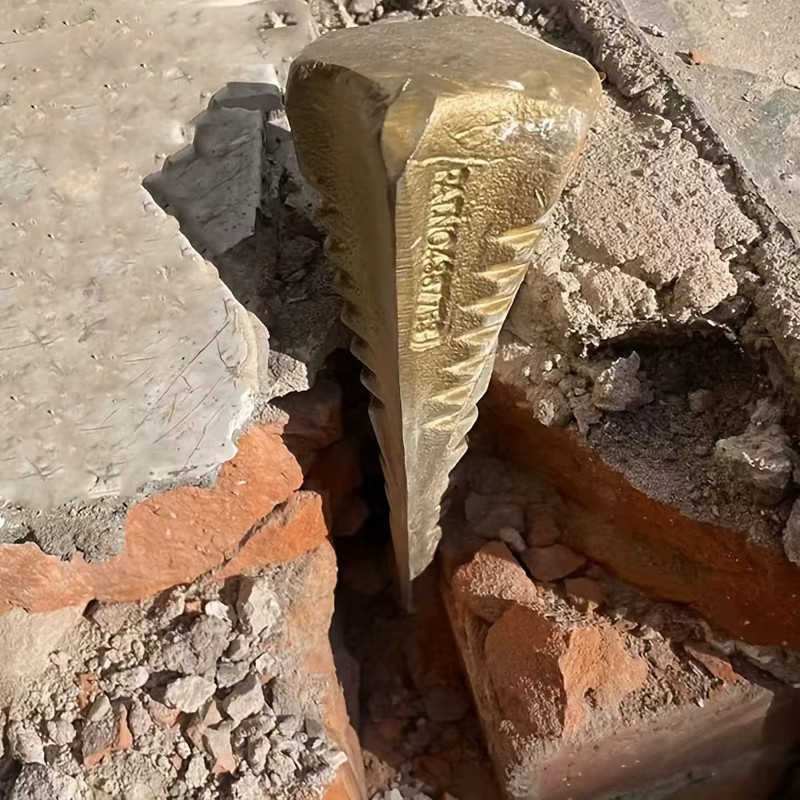 Konischer Diamant-Holzspalter in Gold als Bohrspaltwerkzeug für Kaminzubehör - Bild 4