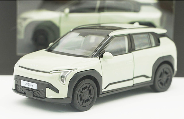 HOBBIESIR EV3 GT-line SUV Auto Modell, 1:38 Maßstab, Metall, Weiß - Bild 1