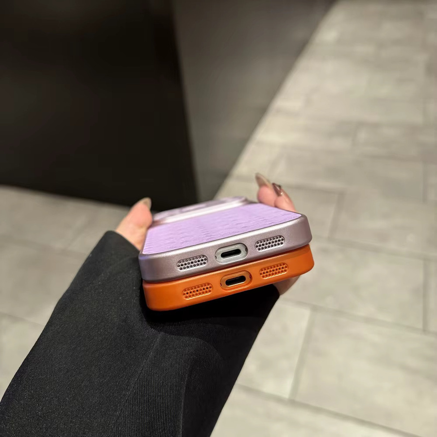 Mattierte Silikon-Telefonhülle mit Texturmuster für Apple iPhone 17 Air 16 15 14 13 Pro Max in Grau, rutschfeste Schutzhülle mit Stoßschutz - Bild 3