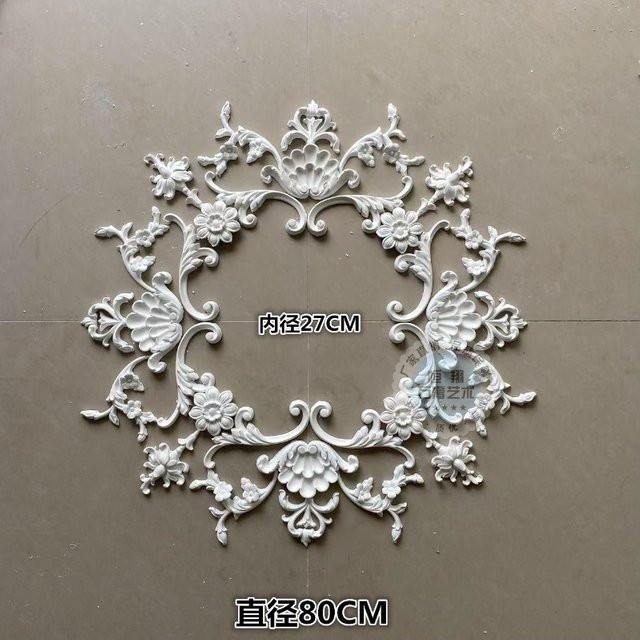Dekorative Gipsleiste in Weiß mit Blumen-Relief für Decken und Wände - Bild 1