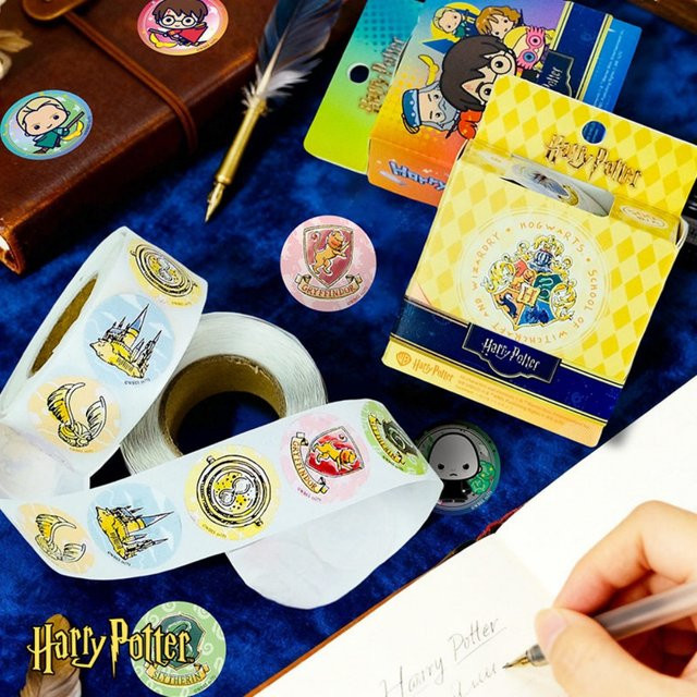 Harry Potter Aufkleber-Rolle, Hogwarts Zauberer-Thema, 500 Stück - Bild 1