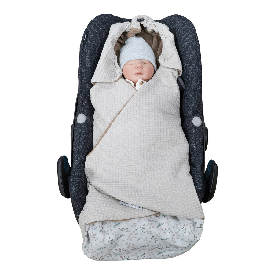 Ullenboom Einschlagdecke aus Waffelpiqué in Beige, wattiert mit 2.5 TOG für Babys - Bild 2