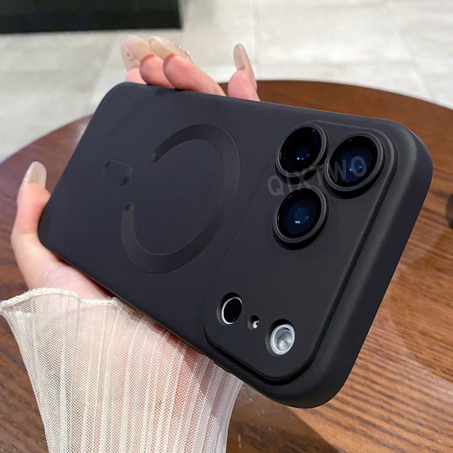 QIXTWO Magnetische Metallische Schutzhülle für iPhone 11 bis 17 Pro Max Air Plus, Stoßfest und Kabelloses Laden, Schwarz - Bild 1
