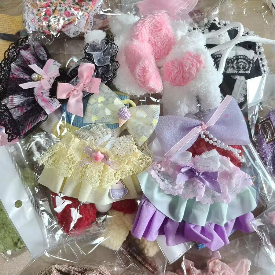 Bandai Puppenkleidung und Zubehör Überraschungsbox, Set / Bundle - Bild 3