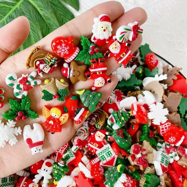 50 Stück Weihnachts-Cabochons aus Harz in Multicolor für Scrapbooking und DIY-Handwerk mit Motiven wie Santa, Schneemann und Schneeflocke - Bild 1