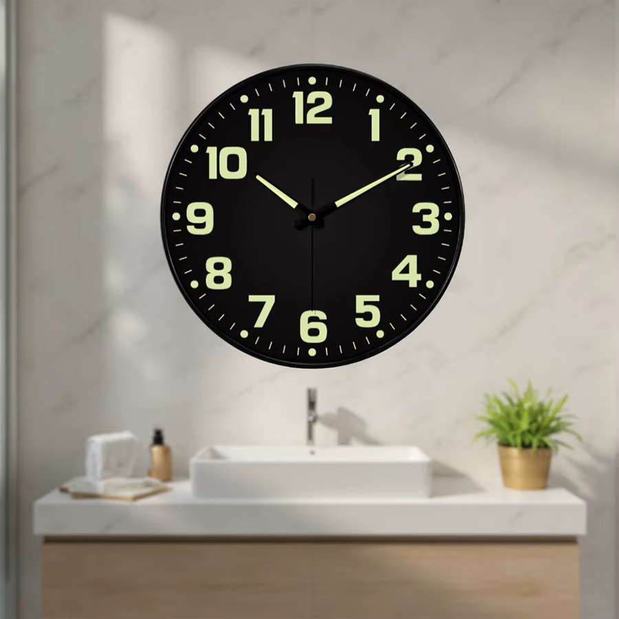 Mabpedo Leuchtende Digitale Wanduhr in Schwarz mit Lautsprecher und Stummschaltfunktion für Schlafzimmer und Wohnzimmer - Bild 2
