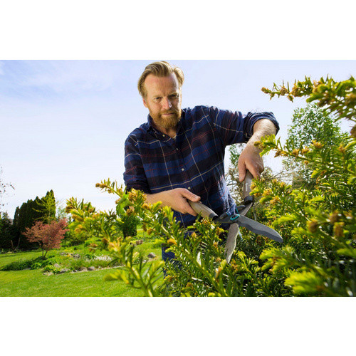 Gardena Heckenschere NatureCut mit FSC®-Holzgriffen und 23 cm Klingenlänge in Braun/Bunt - Bild 2