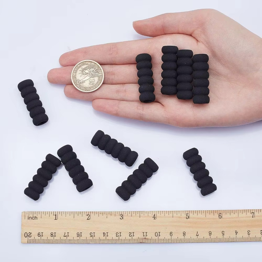 60er Set Schaumstoff Stifthalter Griffe in Schwarz als ergonomische Stiftgreifer für Malen und Zeichnen bei Arthritis - Bild 3