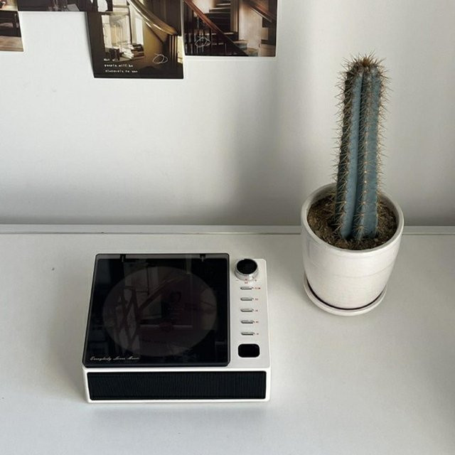 Bytelike Kompaktes CD-Player Heimgerät mit Bluetooth, USB und AUX in Orange - Bild 1
