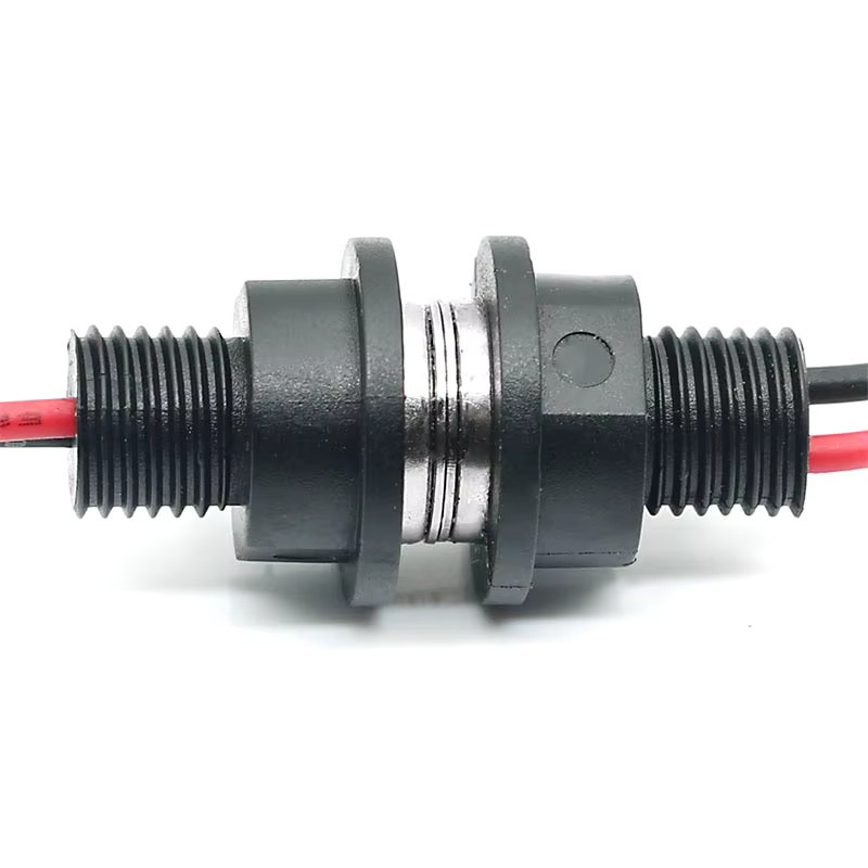 Wasserdichter USB-C Magnetstecker mit Gewinde und Ladekabel, männlicher und weiblicher Saugkontakt, Schwarz - Bild 2