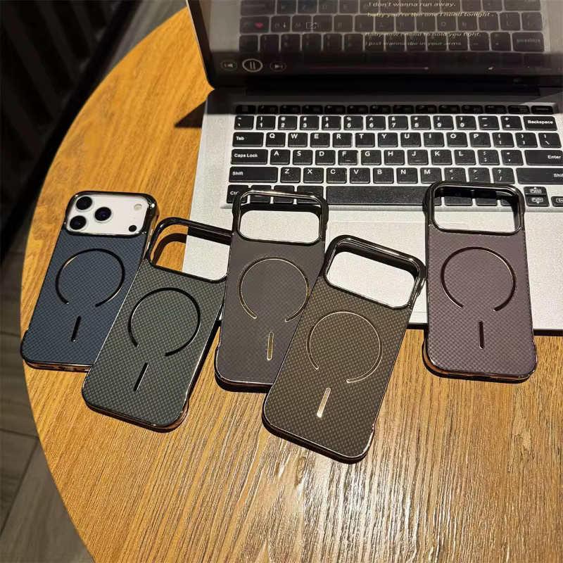 Magnetische Kevlar Handyhülle für Apple iPhone 17 Pro Max Air in Grün, rahmenlose stoßfeste Schutzhülle mit MagSafe Kompatibilität - Bild 2