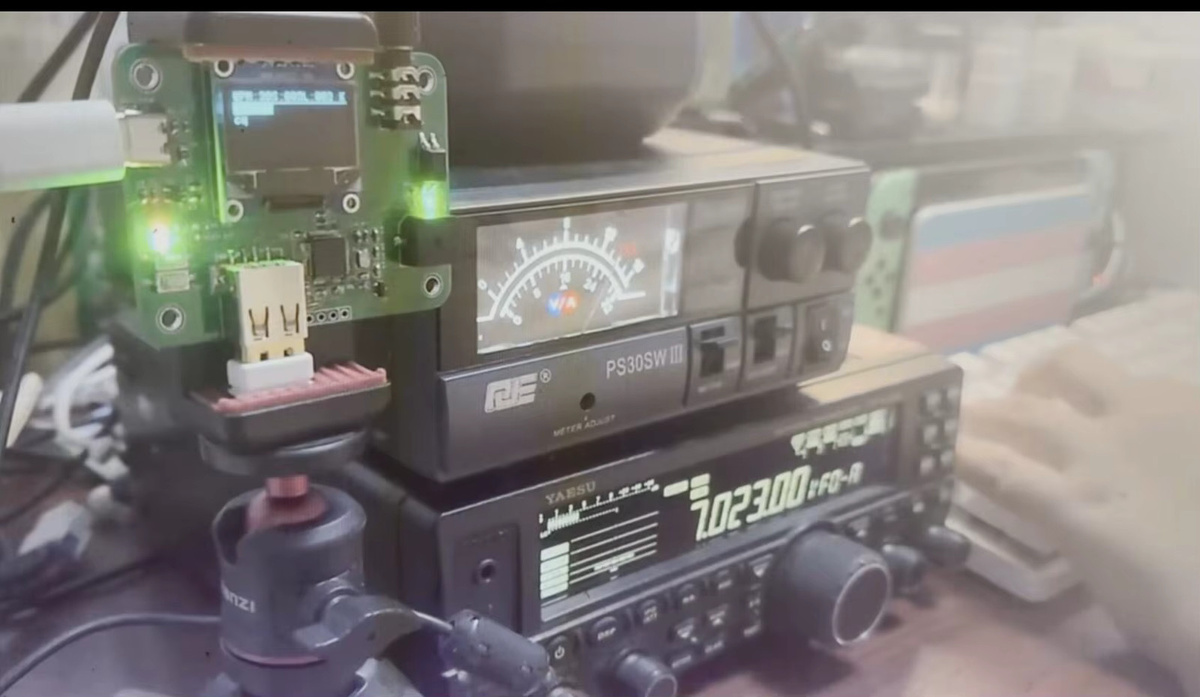 DykbRadio Digitale CW-Tastatur mit Display und Morsecode-Signalgeber in Schwarz, Elektronischer CW-Schlüsselcontroller mit USB-Anschluss für Amateurfunk-Übertragung - Bild 2