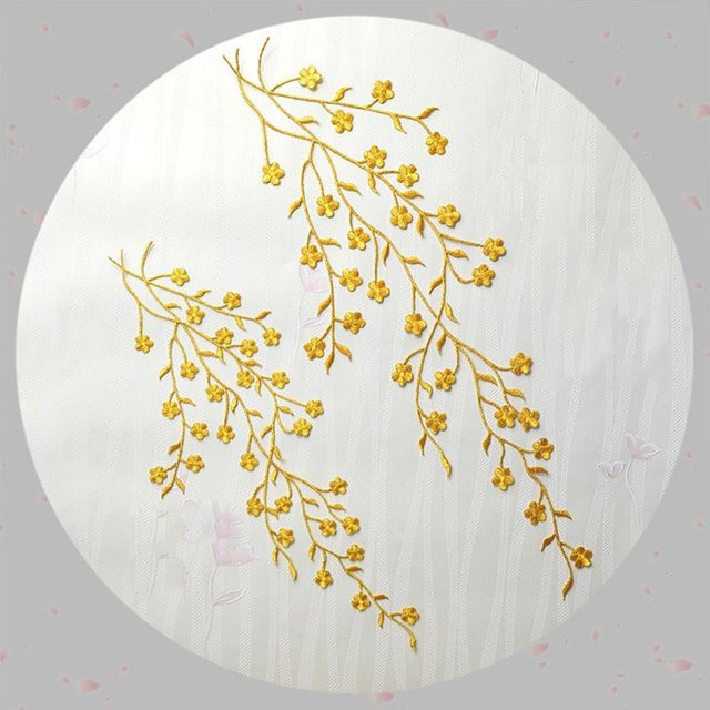 AHYONNIEX Pflaumen-Stickerei-Patch zum Aufbügeln mit Gold- und Silberfaden als DIY-Kleidungszubehör - Bild 1